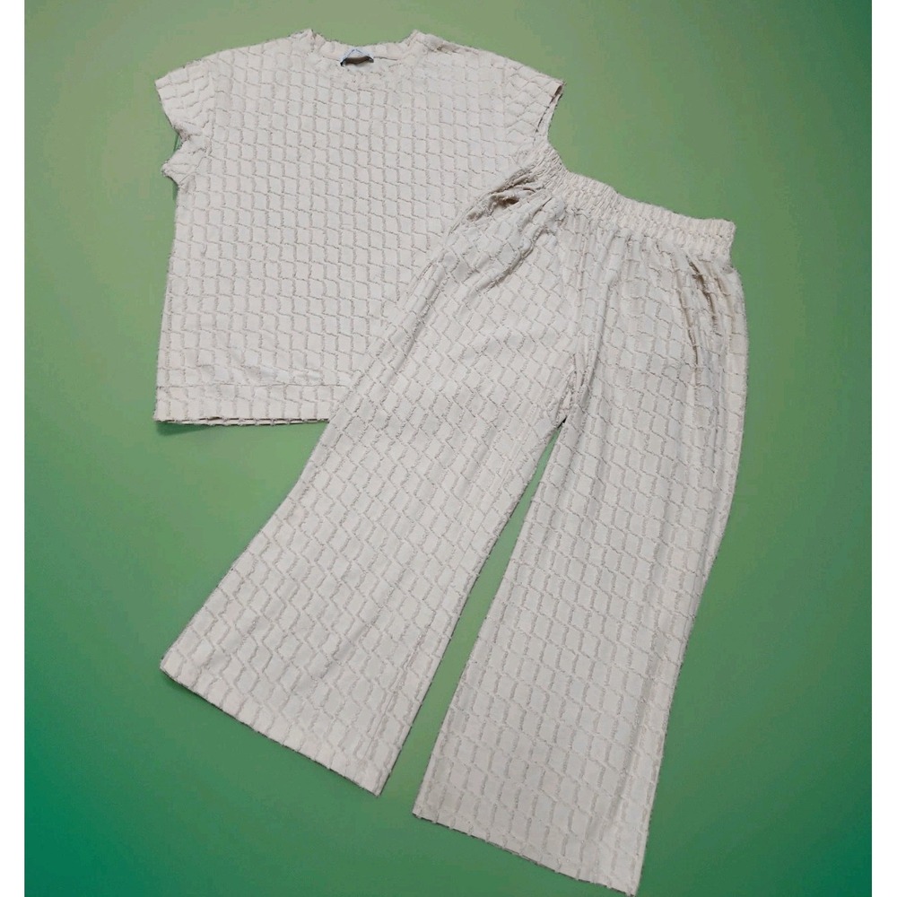 See and Be Seen Women's Cream S Geometric 2-Piece Top & Wide-Leg Pants Set